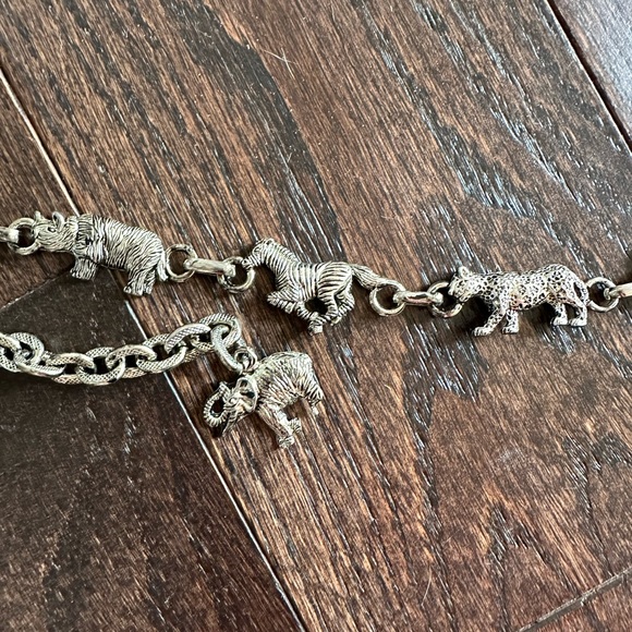 Vintage chain belt with elephant rhino zebra and cheetah figurines - Picture 2 of 3